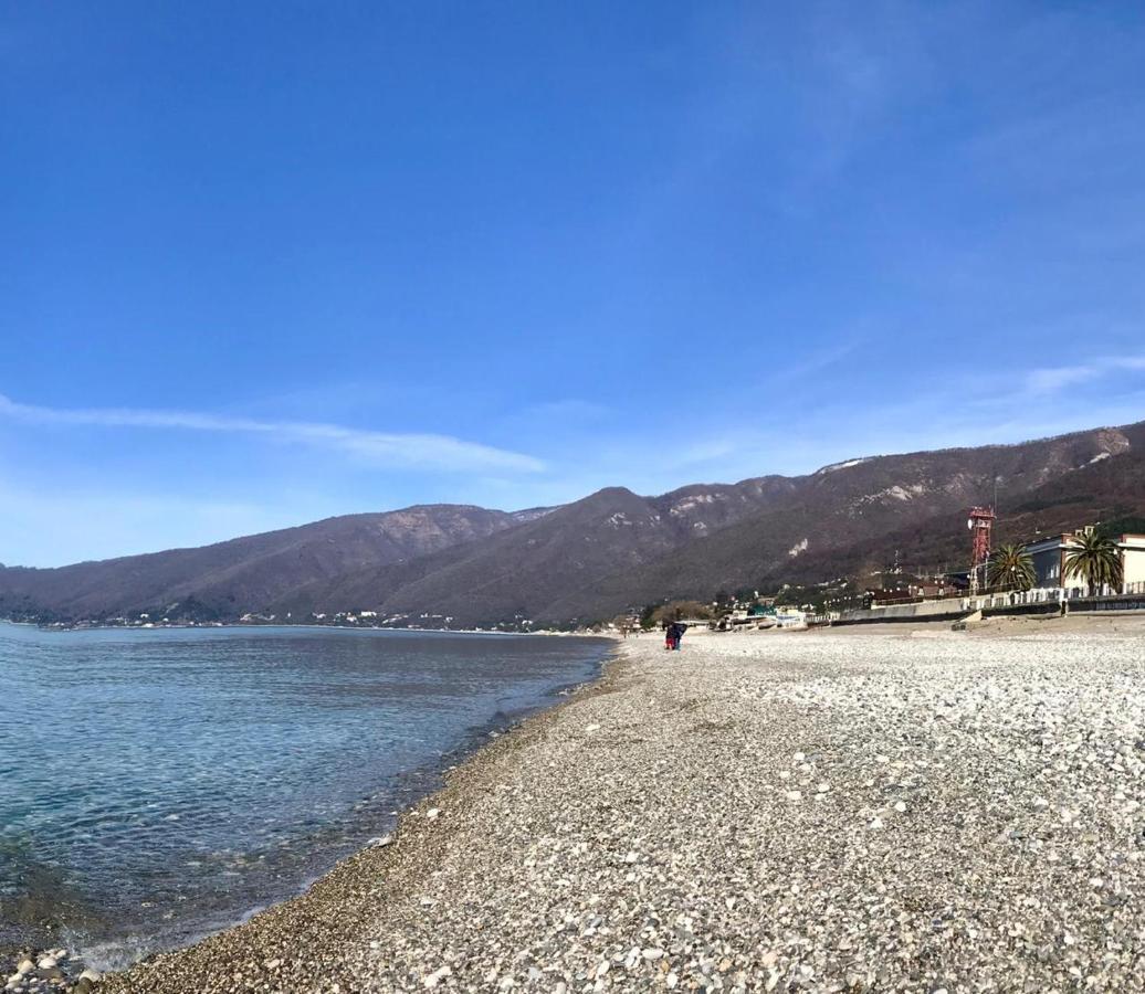 Hôtel Абхазская Усадьба à Gagra Extérieur photo
